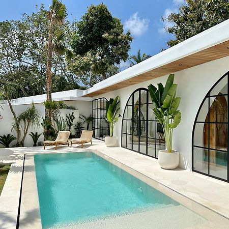 Melrose X The Young Villas Uluwatu Eksteriør billede